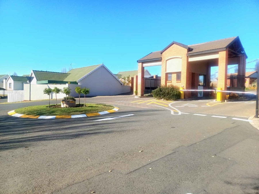 2 Bedroom Property for Sale in Hillside Free State